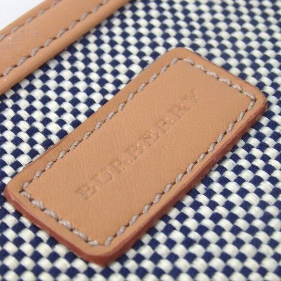 Authentic BURBERRY Pouch leather [Used] - Picture 9 of 11